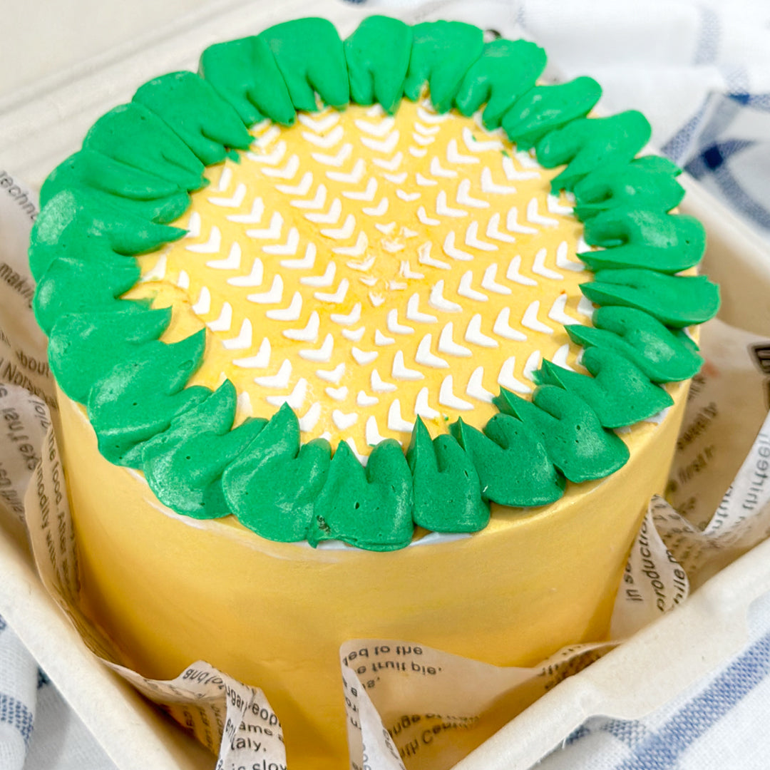 4" Mango Tango Cake
